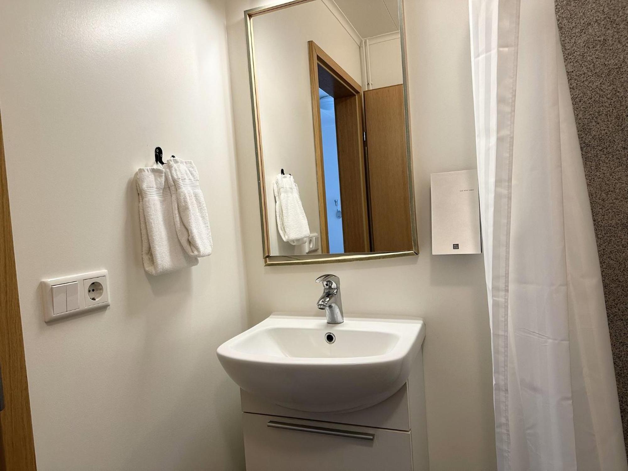 Albert Guesthouse Hvammstangi Zewnętrze zdjęcie
